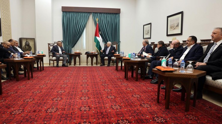 تفاصيل لقاء الرئيس عباس مع رجل الأعمال الأردني زياد المناصير