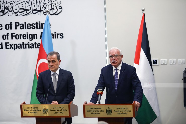 تفاصيل لقاء وزير الخارجية الفلسطيني مع نظيره الأذربيجاني في رام الله