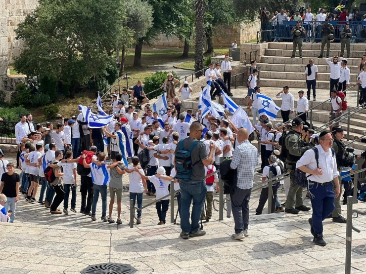 مسيرة الأعلام تنطلق بمدينة القدس المحتلة