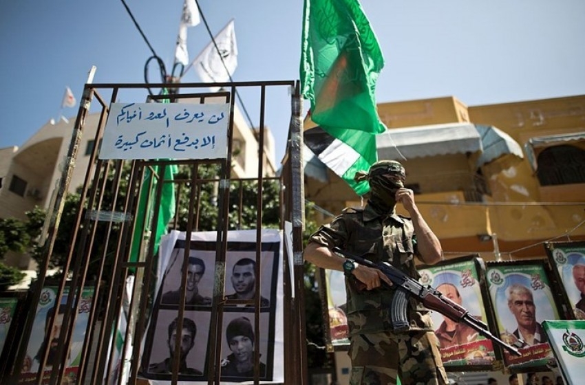 هآرتس: فجوات الاتفاق على صفقة أسرى مع حماس لا زالت قائمة