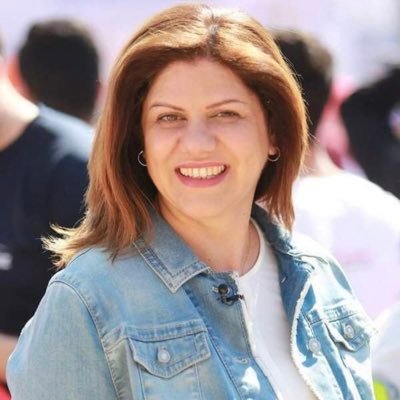 وقفة احتجاجية على اغتيال الشهيدة أبو عاقلة في سفارة دولة فلسطين في لبنان