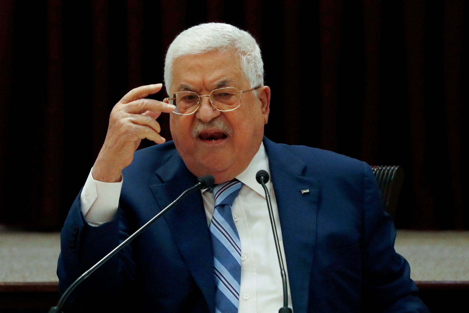 الرئيس عباس: نرفض أن تبقى مياهنا رهن الاحتلال أو السيطرة أو الاستغلال غير القانوني