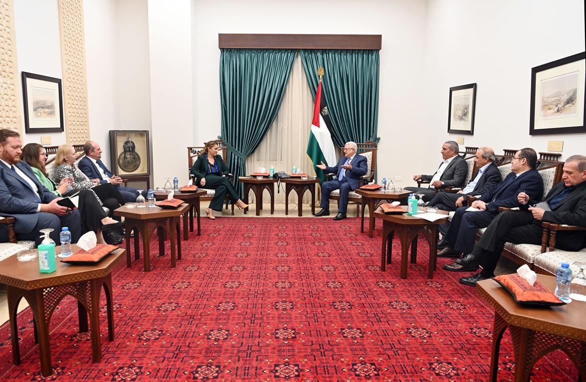 تفاصيل اجتماع الرئيس عباس بمبعوثي الإدارة الأميركية في رام الله
