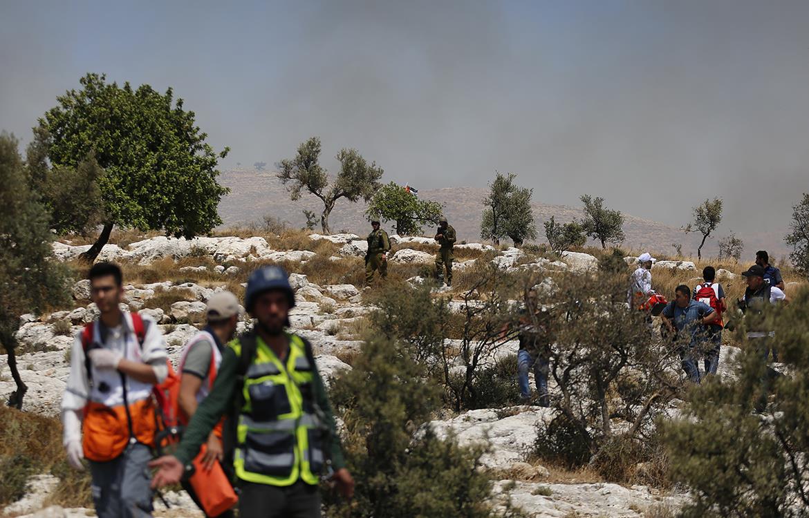 نعلين: إصابات بالاختناق خلال قمع قوات الاحتلال لتظاهرة سلمية