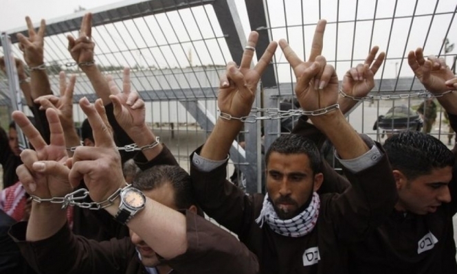 سبعة أسرى يدخلون أعواماً اعتقالية جديدة في سجون الاحتلال الاسرائيلي
