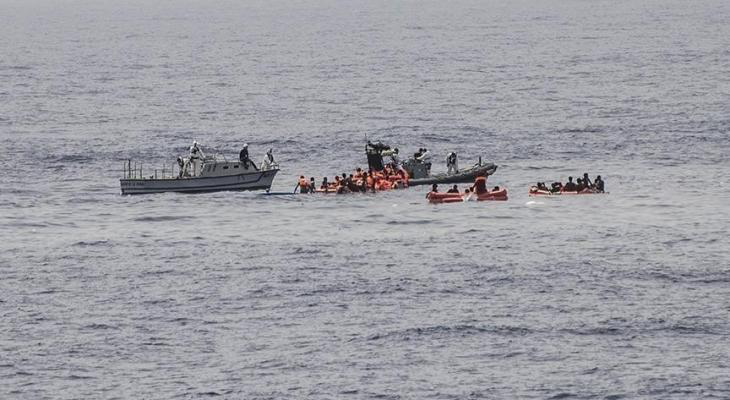 مقتل 15 شخصًا بغرق قارب لمهاجرين قبالة سواحل اليونان