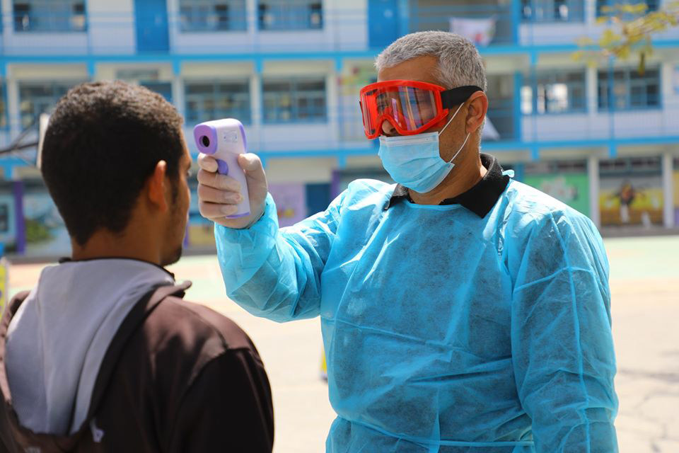 وفاة و450 إصابة جديدة بفيروس كورونا في قطاع غزة