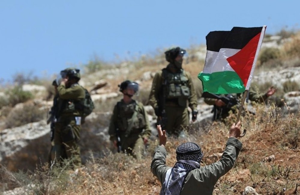 حماس تؤكد تمسّكها بحقوق شعبنا وتدعو إلى تجريم الاحتلال