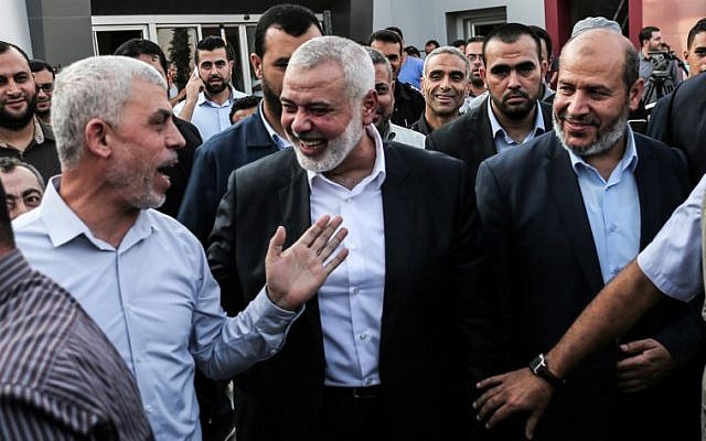 ما وراء الانفراجة الحاصلة في مباجثات حماس بالقاهرة؟ 
