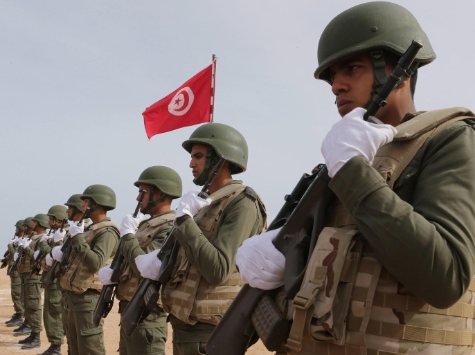 الحكم بإعدام 9 أشخاص متهمين بقتل أحد أفراد القوات المسلحة في تونس
