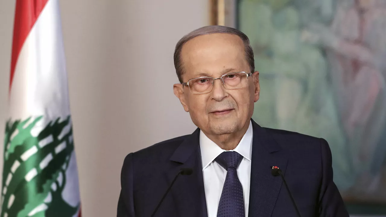 الرئاسة اللبنانية: عون وميقاتي قبلا استقالة وزير الإعلام