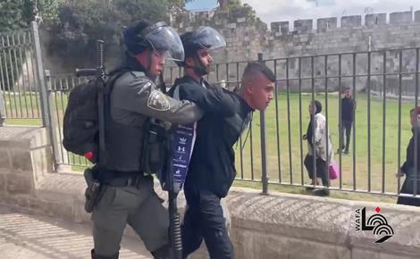 إصابات واعتقالات خلال قمع الاحتلال فعالية لإحياء ذكرى المولد النبوي في القدس