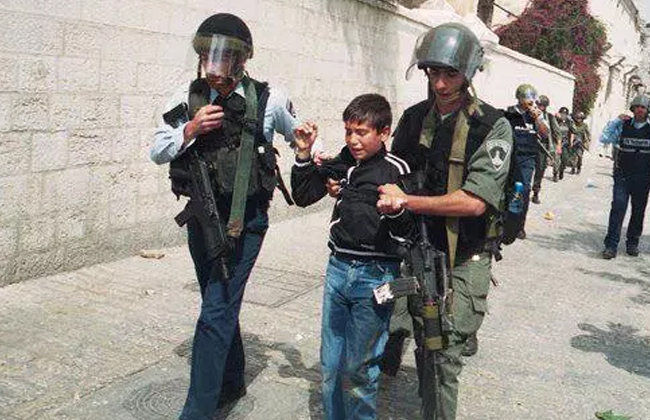 منسقة الأمم المتحدة تدعو للالتزام بحماية الأطفال في فلسطين وفقًا للقانون الدولي