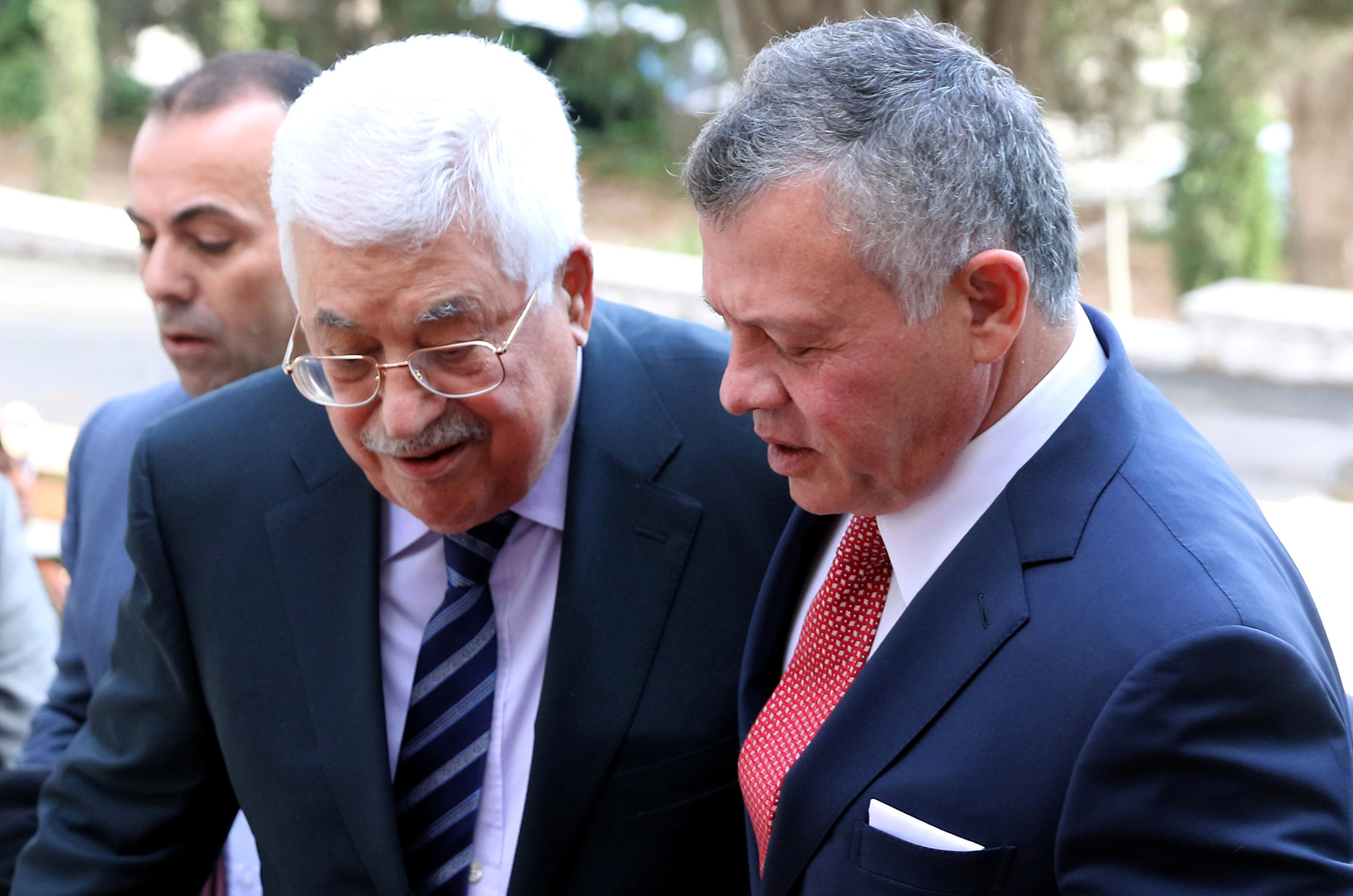 الرئيس عباس يعزي العاهل الأردني بوفاة رئيس الوزراء الأسبق عبد السلام المجالي