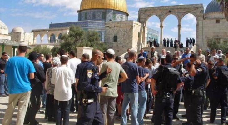 القدس: 150 مستوطنا يقتحمون الأقصى