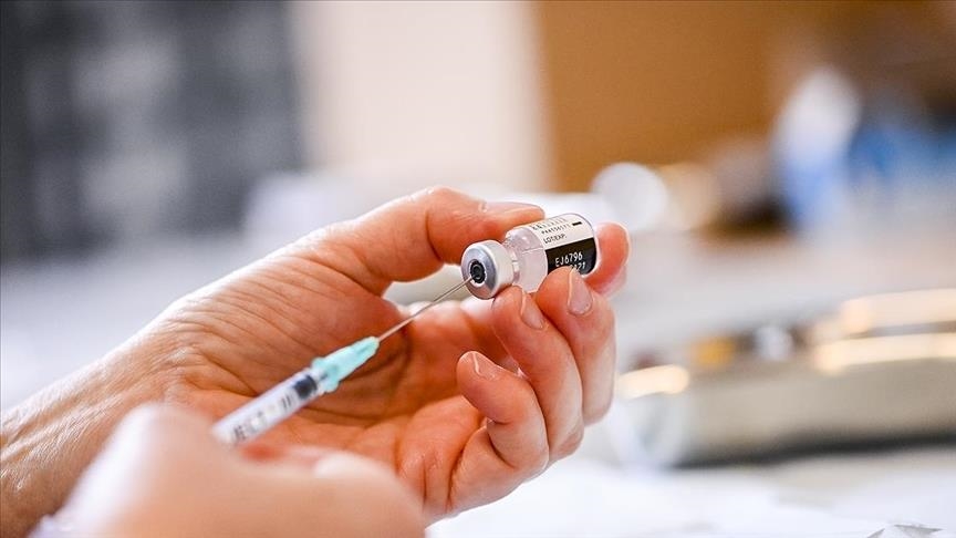 إيران توافق على تطعيم الأطفال بين 5 و11 عاماً
