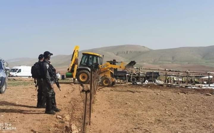 الاحتلال يهدم 3 خيام للماشية في خربة ابزيق شمال طوباس  