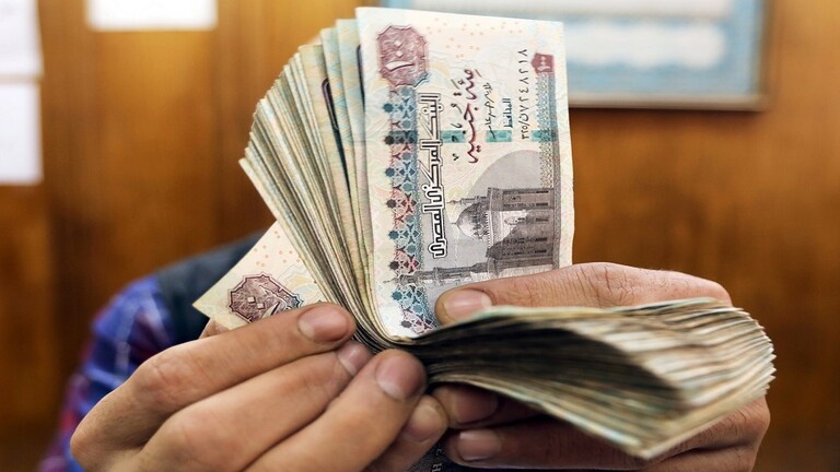 وسائل إعلام مصرية: البنك المركزي سيحسم الجدل حول العملات البلاستيكية قريبا