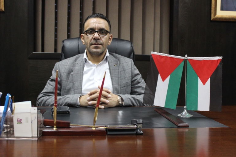 الاحتلال يفرج عن محافظ القدس عدنان غيث بكفالة مالية