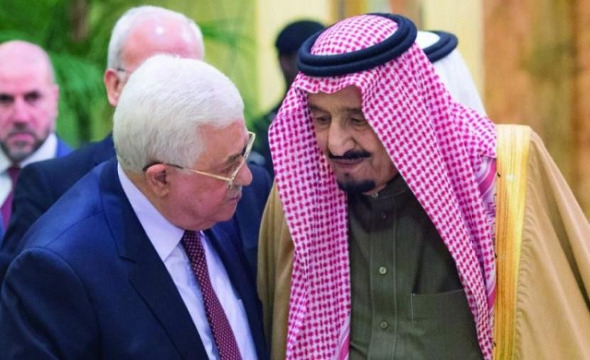 الرئيس عباس يتلقى اتصالا هاتفيا من الملك سلمان