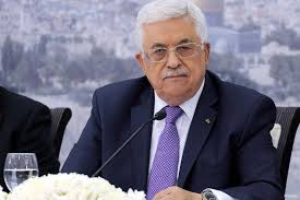 الرئيس عباس يطمئن على صحة الوزير اللبناني السابق جان عبيد