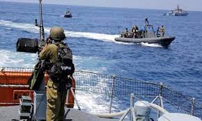 بحرية الاحتلال تستهدف الصيادين شمال غزة  