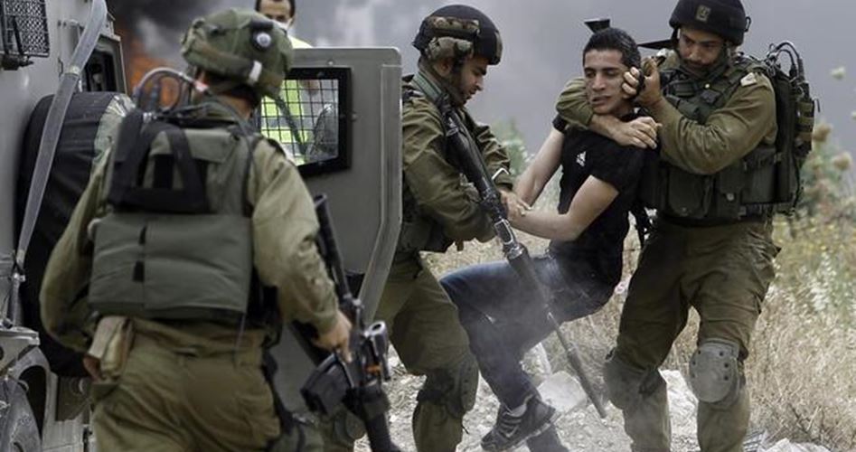 الاحتلال الإسرائيلي يعتقل مواطنين أحدهما من ذوي الاحتياجات الخاصة في الخليل