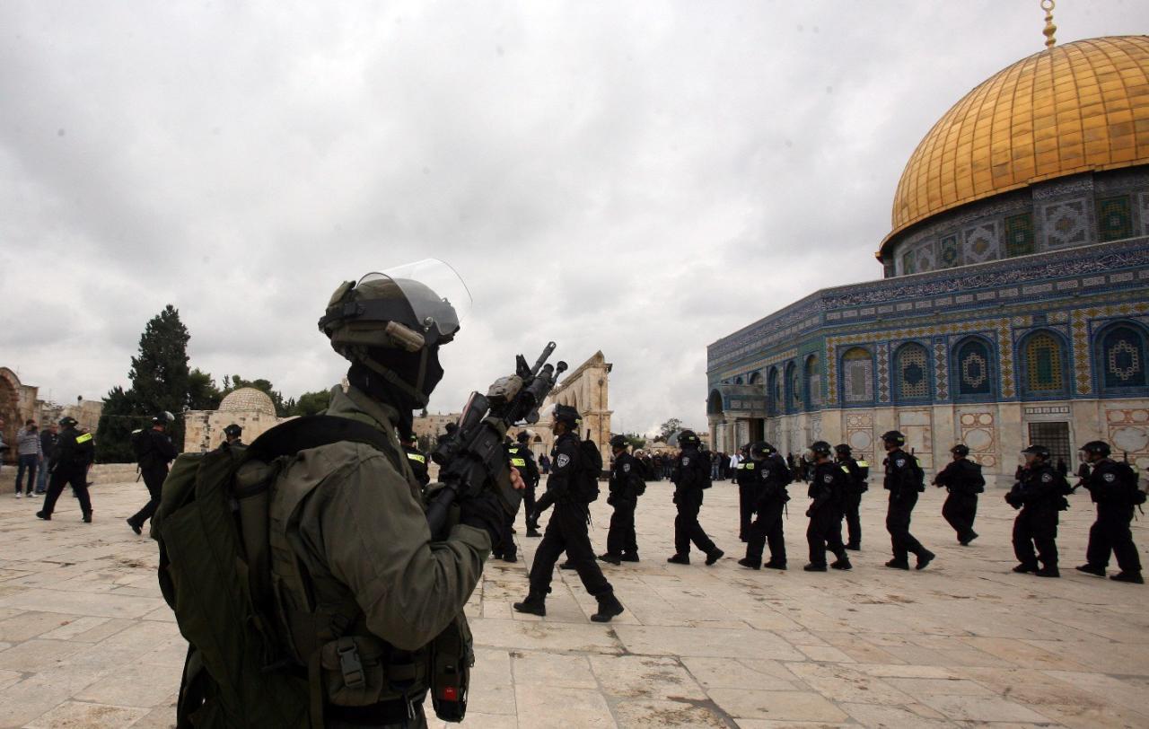 الاحتلال يلغي قرار السماح لليهود بأداء طقوسهم في المسجد الأقصى