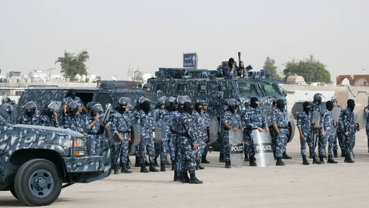 صحيفة كويتية: أمن الدولة يلقي القبض على خلية تابعة لـ