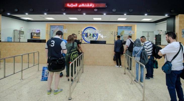 الأردن يقرر زيادة أعداد المسافرين الفلسطينيين الذين يحملون شهادة التطعيم إلى 2000 يوميا
