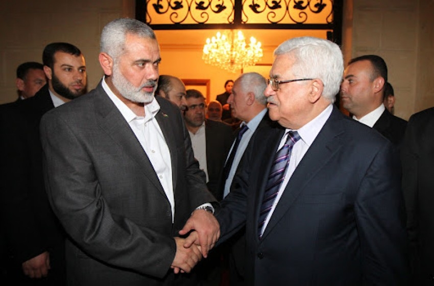 قناة عبرية: مساعي مصرية لعقد لقاء بين عباس وقادة حماس