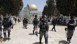 شرطة الاحتلال الإسرائيلي تقتحم المسجد الأقصى