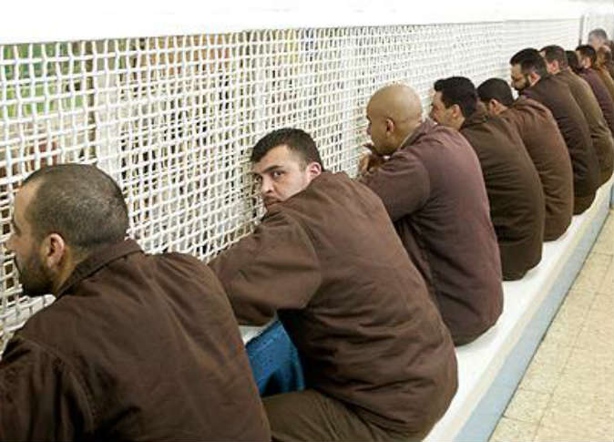 نادي الأسير : قلقون على الأسرى داخل السجون من لقاح كورونا