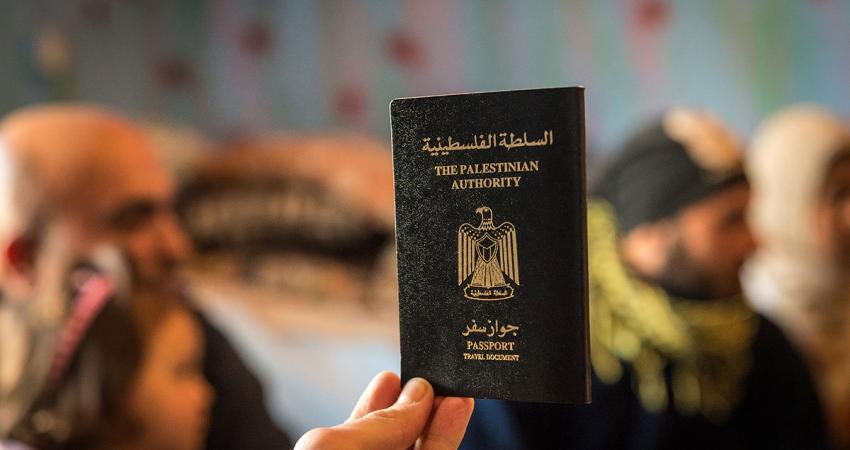 الاحتلال الإسرائيلي يوافق على الإفراج عن المعدات الخاصة بنظام جواز السفر 