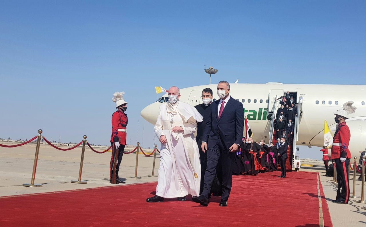 الكاظمي يعلن السادس من آذار يوماً وطنياً للتسامح والتعايش بعد لقاء البابا والسيستاني