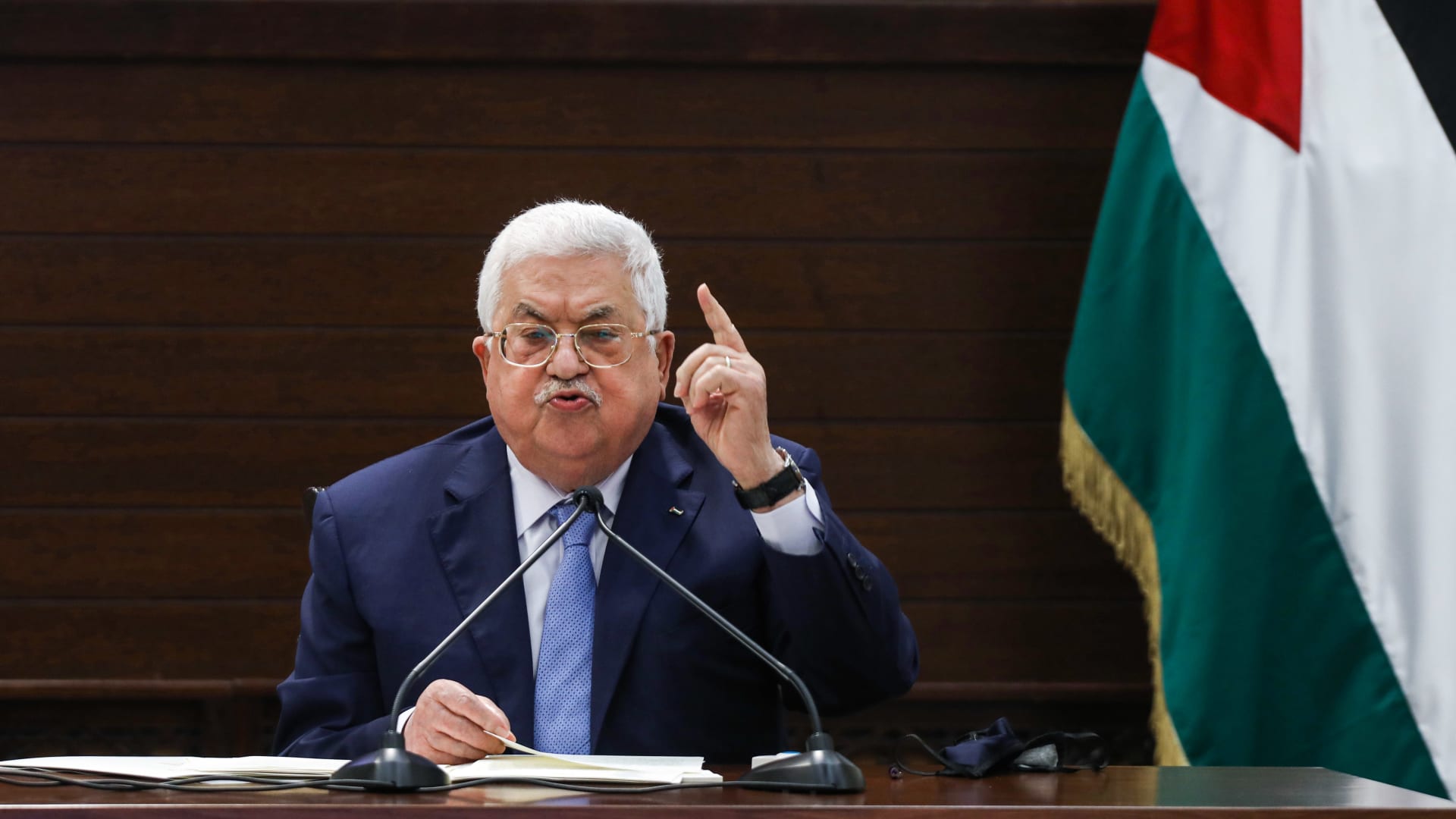 الرئيس عباس: لن نقبل ببقاء الاحتلال ودعونا لعقد مجلس مركزي لاتخاذ قرارات حاسمة