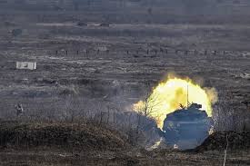 تجدد القصف شرق أوكرانيا والتوتر وصل ذروته مع روسيا