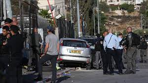 الإعلام العبري: إصابة جندي إسرائيلي في عملية دهس قرب مستوطنة حلميش وفرار المنفذ