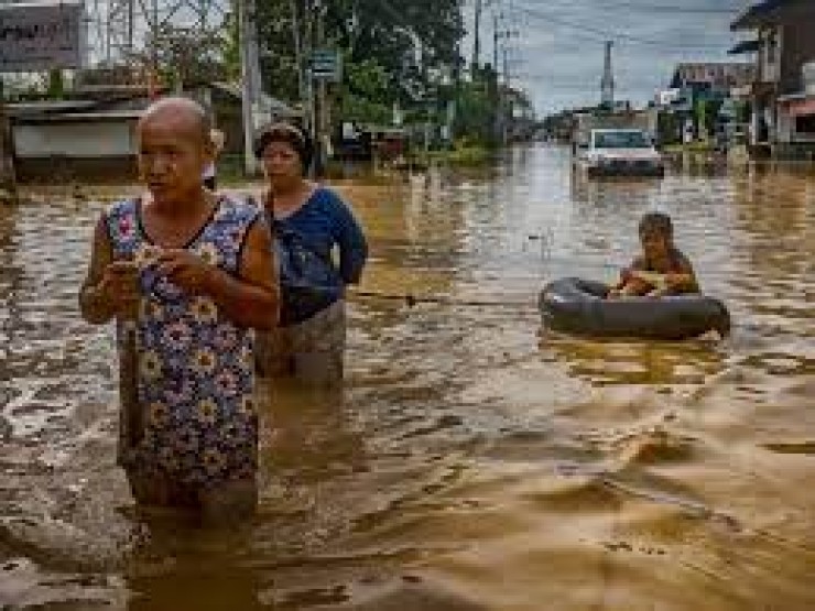 ارتفاع ضحايا الفيضانات في الفلبين إلى 35 شخصا والخارجية الفلسطينية تعزي