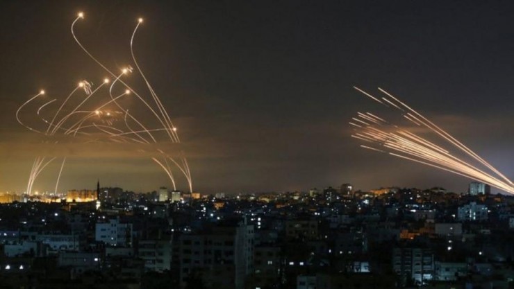 شاهد: إطلاق صاروخين من قطاع غزة اتجاه عسقلان