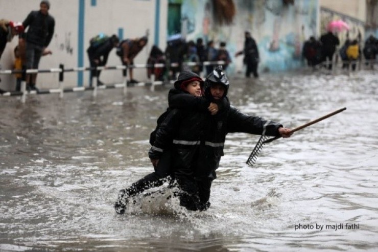  لجنة الطوارئ الحكومية بغزة تنشر إرشادات للمواطنين للتعامل مع المنخفض الجوي