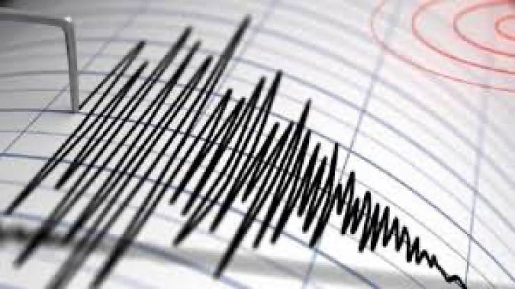 إندونيسيا.. زلزال بقوة 5.5 درجة يضرب مدينة سولاويسي