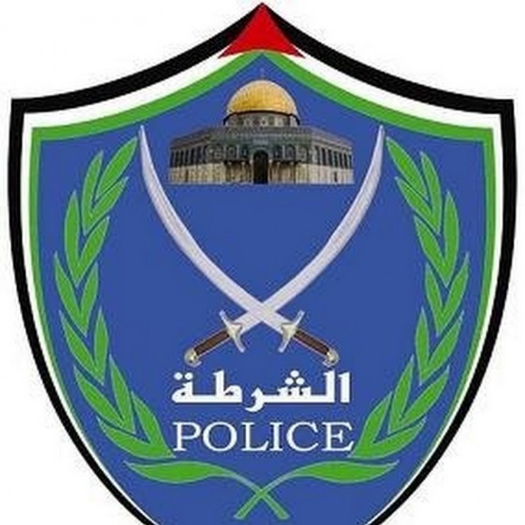 طالع الشروط...الشرطة الفلسطينية تفتح باب التسجيل لدورة تدريب تأسيسية لكلا الجنسين