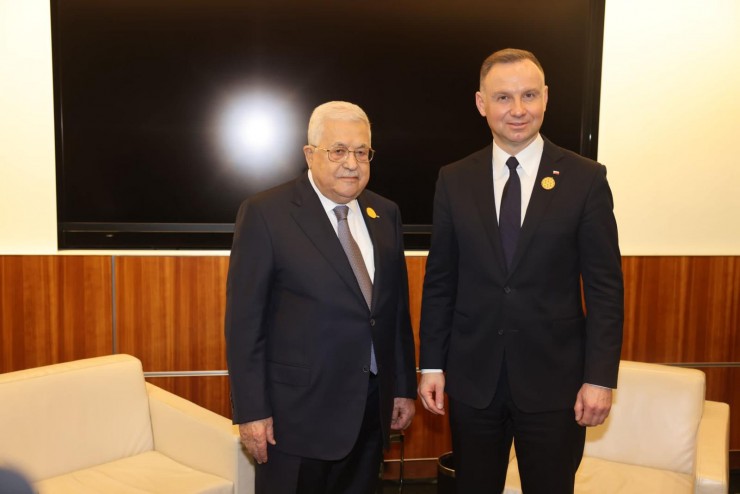 الدوحة: تفاصيل اجتماع الرئيس عباس مع نظيره البولندي