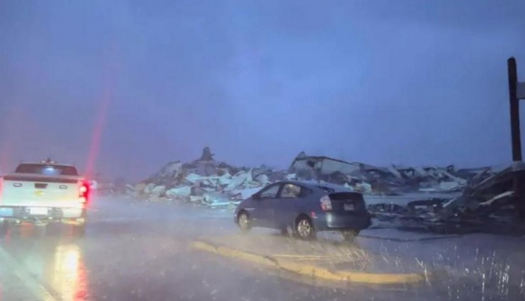 14 قتيلا جراء إعصار ضرب ولاية ميسيسيبي الأميركية