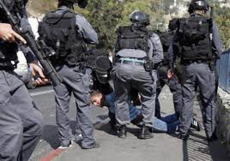 الاحتلال يعتقل شابّة من رهط بزعم محاولة تنفيذ عملية طعن في القدس