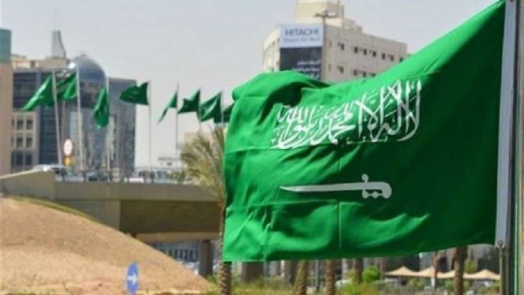 السعودية: نتابع بقلقٍ بالغ اقتحام الاحتلال للأقصى والاعتداء على المصلين