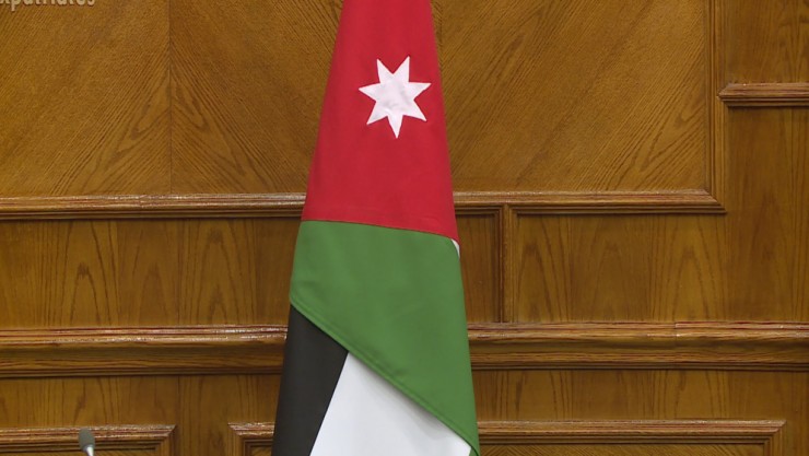 الخارجية الأردنية: نتابع الأخبار المتداولة عن توقيف نائب أردني لدى إسرائيل