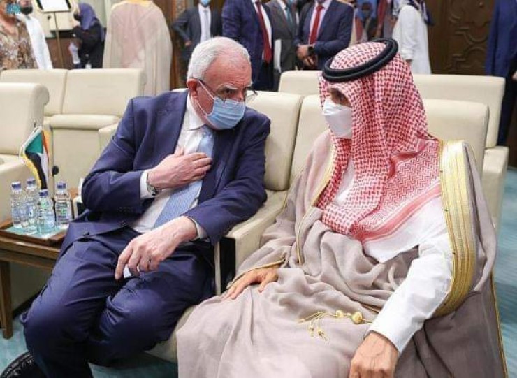 خلال اتصال هاتفي بين المالكي ونظيره السعودي: السعودية توافق على إجلاء الفلسطينيين من السودان