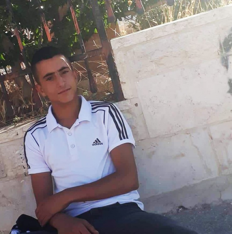 شاهد: استشهاد طفل برصاص الاحتلال في تقوع جنوب شرق بيت لحم